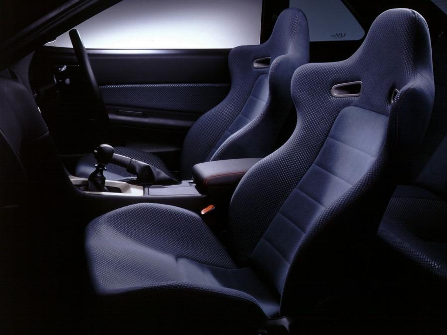  Nissan Skyline GT-R V-spec 1999 года  (фото 36 из 36)